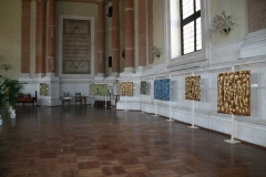 Male-in-Loggia-113