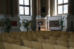 Male-in-Loggia-119